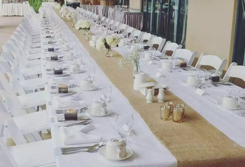 هتل Hilton Barbados Resort