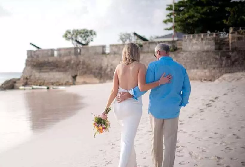 هتل Hilton Barbados Resort