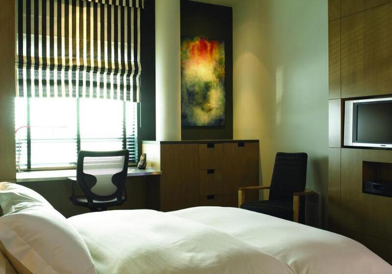 هتل Hôtel Alt Québec