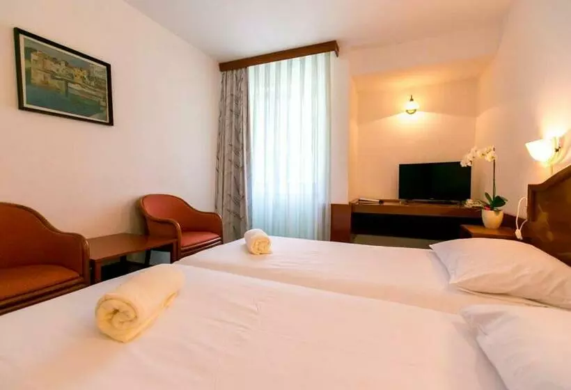 هتل Istarske Toplice Health Spa Resort   Mirna