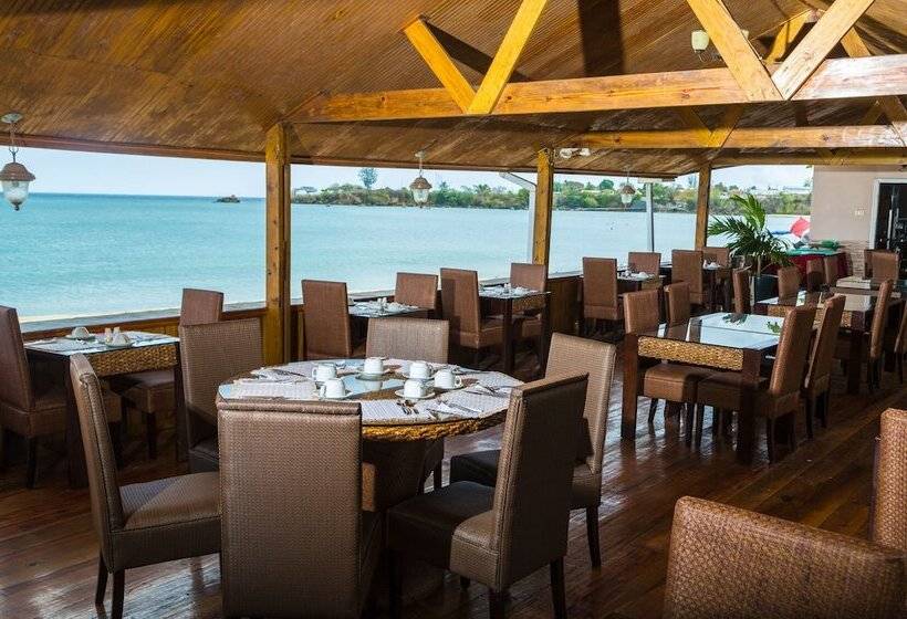 هتل Starfish Tobago