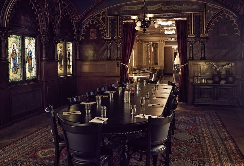 Berns, Historical Boutique Hotel & House Of Entertainment Since 1863