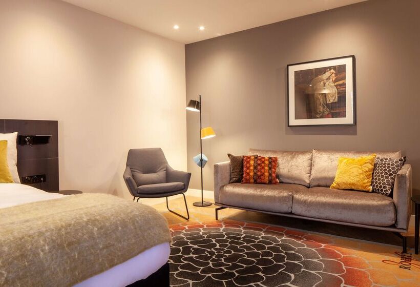 Hotelli Golden Tulip Leiden Centre