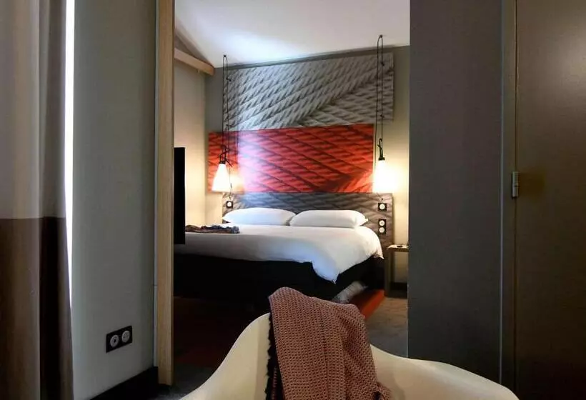 Отель Ibis Nantes Saint Herblain