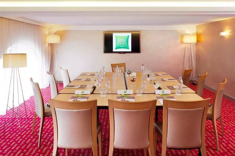 هتل Ibis Styles Dijon Central