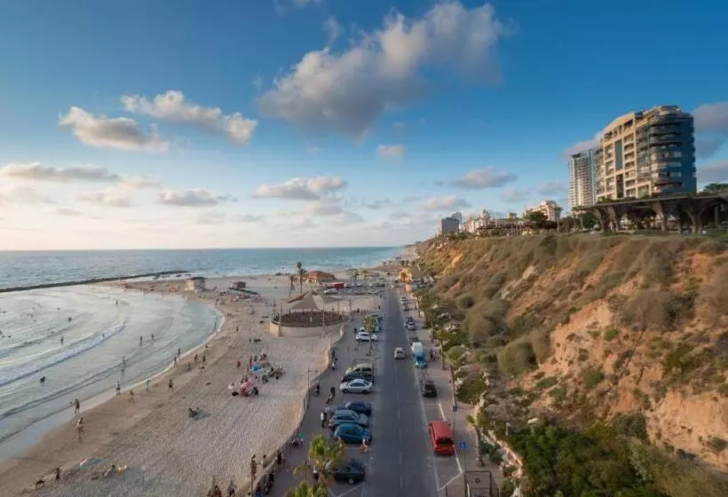 Hotelli Leonardo Plaza Netanya