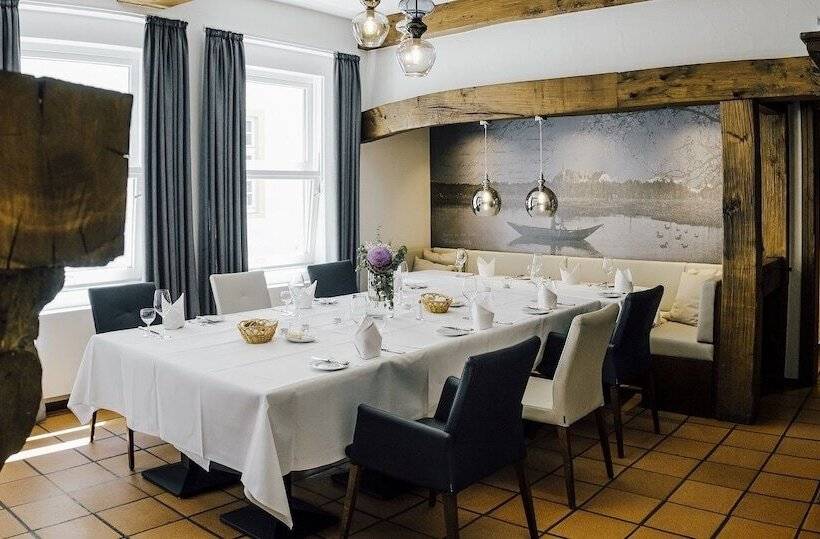 ホテル Ratskeller Wiedenbruck