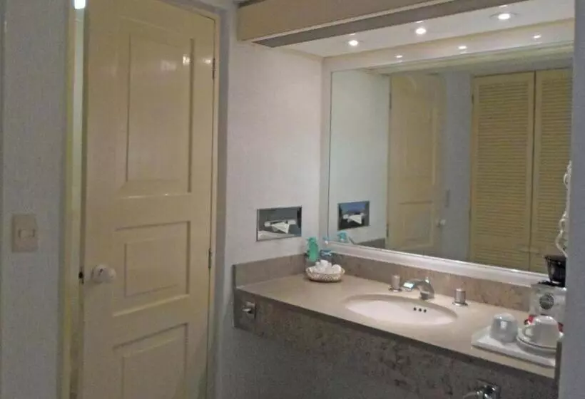 فندق Viva Villahermosa