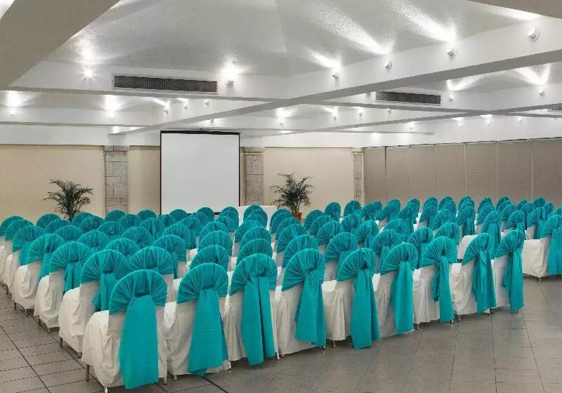 فندق Viva Villahermosa