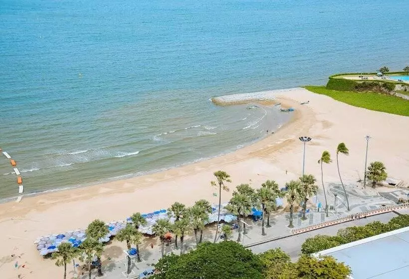 Курорт Amari Pattaya