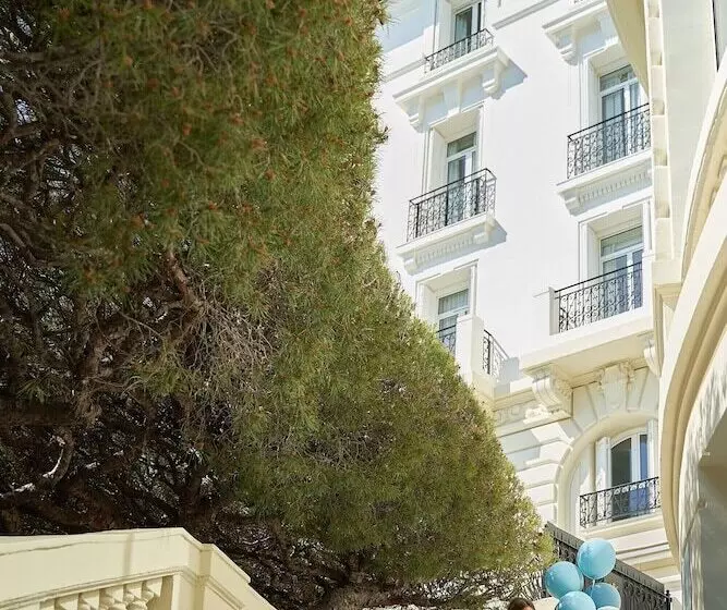 בית מלון כפרי Grand Hôtel Du Cap Ferrat, A Four Seasons