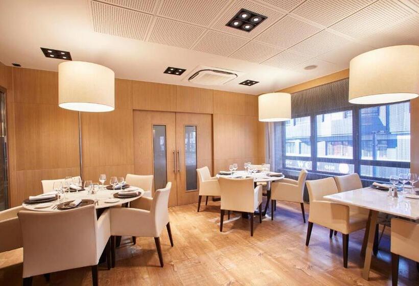 Grand Plaza Hotel & Wellness