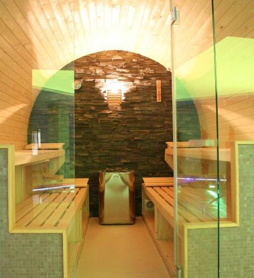 Grand Plaza Hotel & Wellness