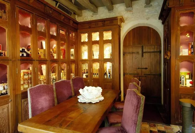 ホテル Relais Et Châteaux Michel Trama