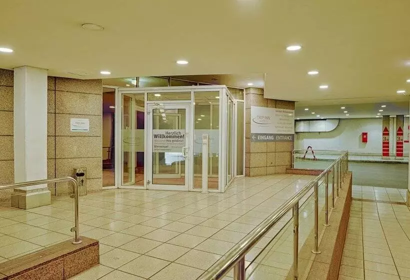 ホテル Trip Inn Frankfurt Nordwestzentrum
