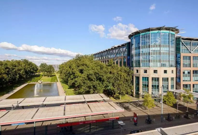 Atlantic Hotel Airport