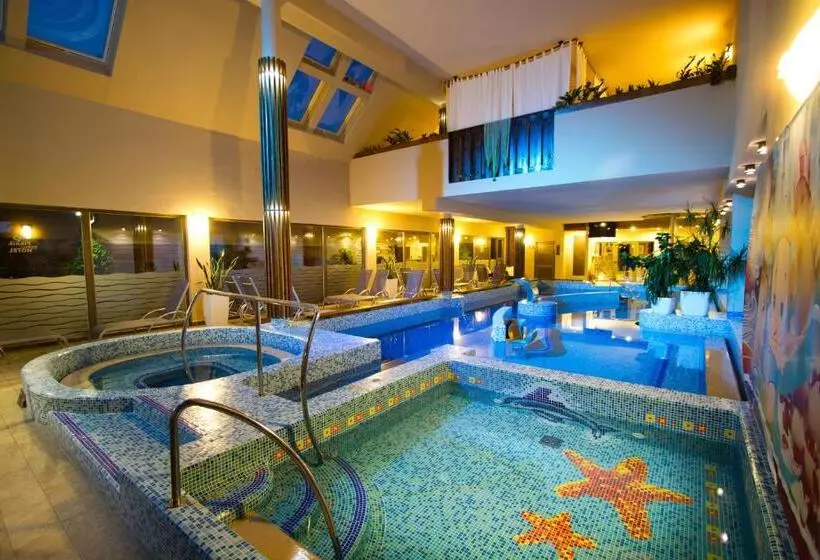 Отель Piknik Wellness