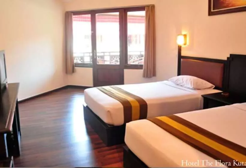 בית מלון כפרי The Flora Kuta Bali