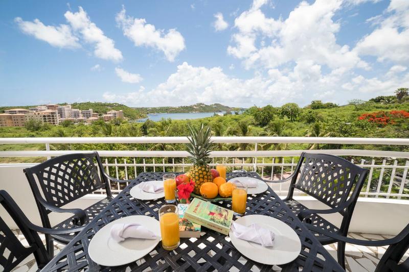 Sapphire Beach Club Resort