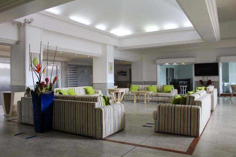 Sapphire Beach Club Resort