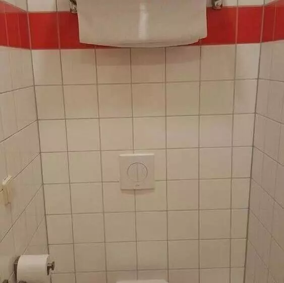 Отель Corner House