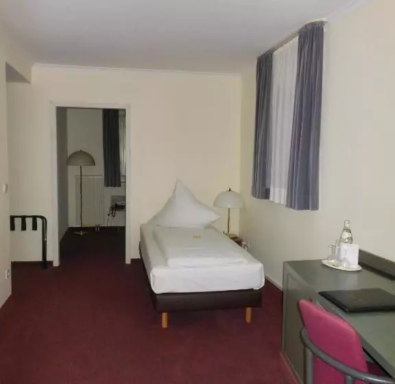 ホテル Garden Bilk Hafen