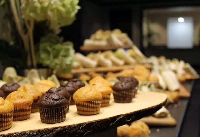 בית מלון כפרי Hilton Paris Charles De Gaulle Airport