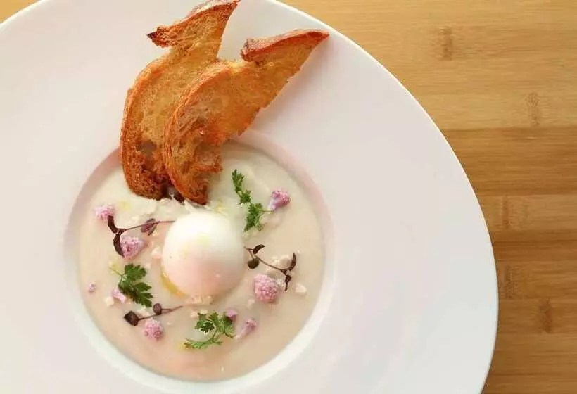 בית מלון כפרי Hilton Paris Charles De Gaulle Airport