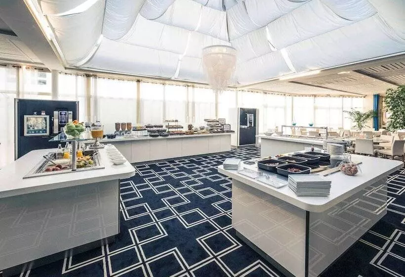 ホテル Mercure Montpellier Centre Antigone