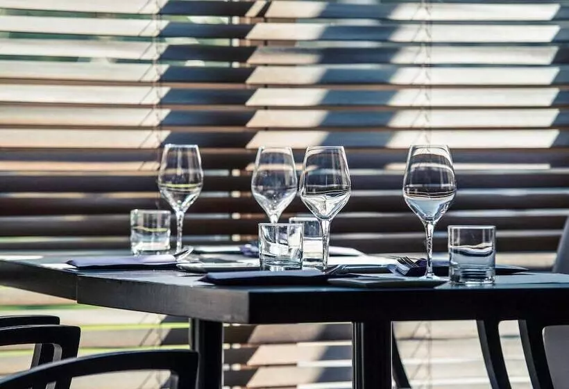 ホテル Mercure Montpellier Centre Antigone