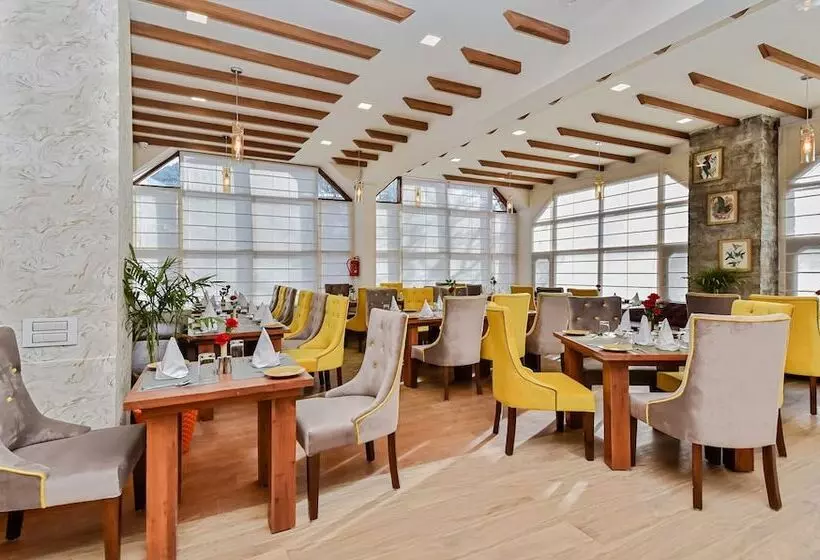 Otel Treebo Tryst Snowcrests Manor