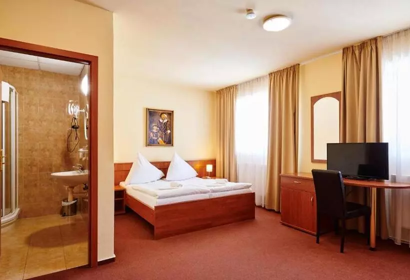 בית מלון כפרי Zlatá Hvězda