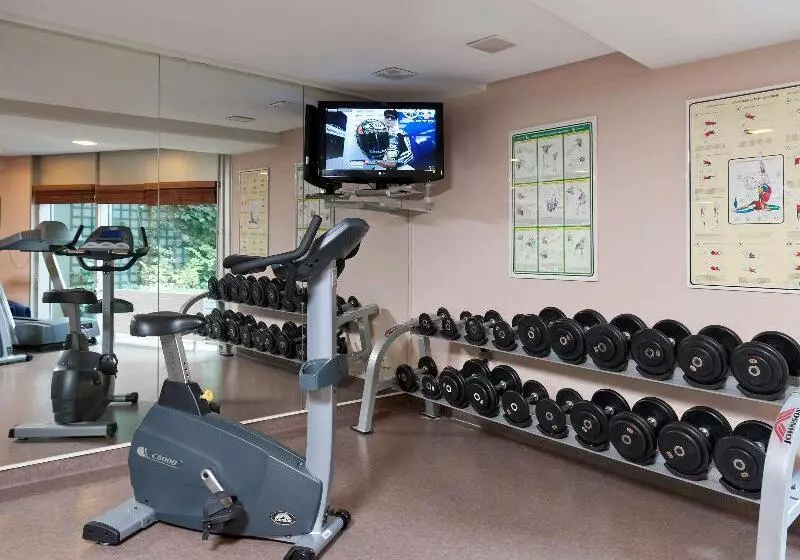 هتل Mercure Paris 19 Philharmonie La Villette