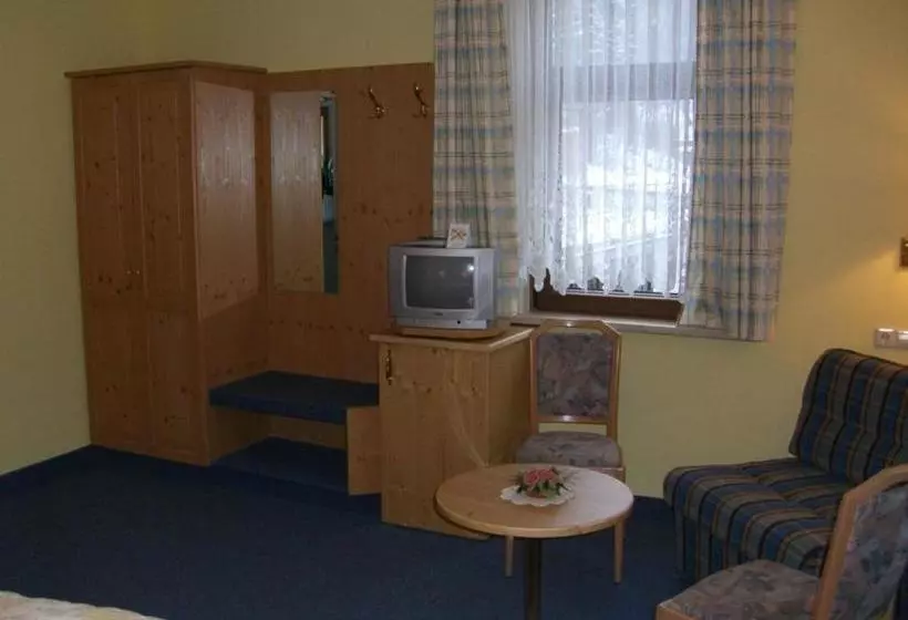 Отель Stadt Suhl