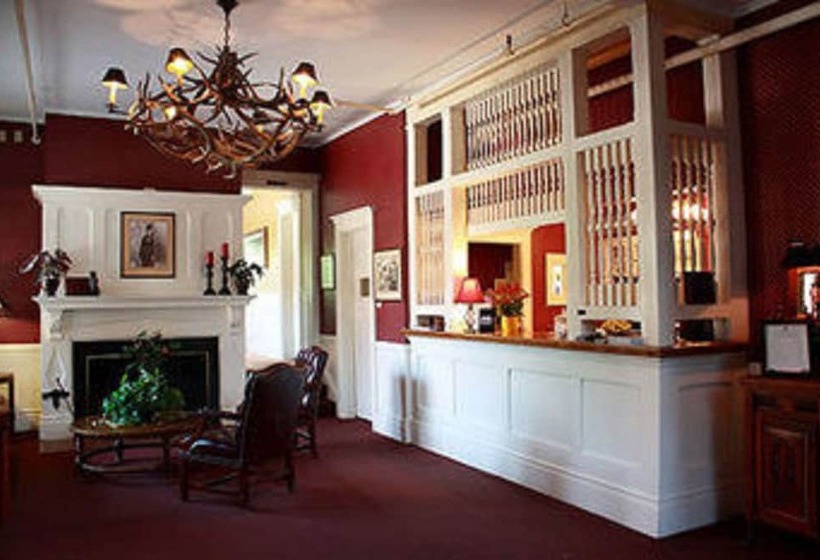 هتل The Historic Redstone Inn
