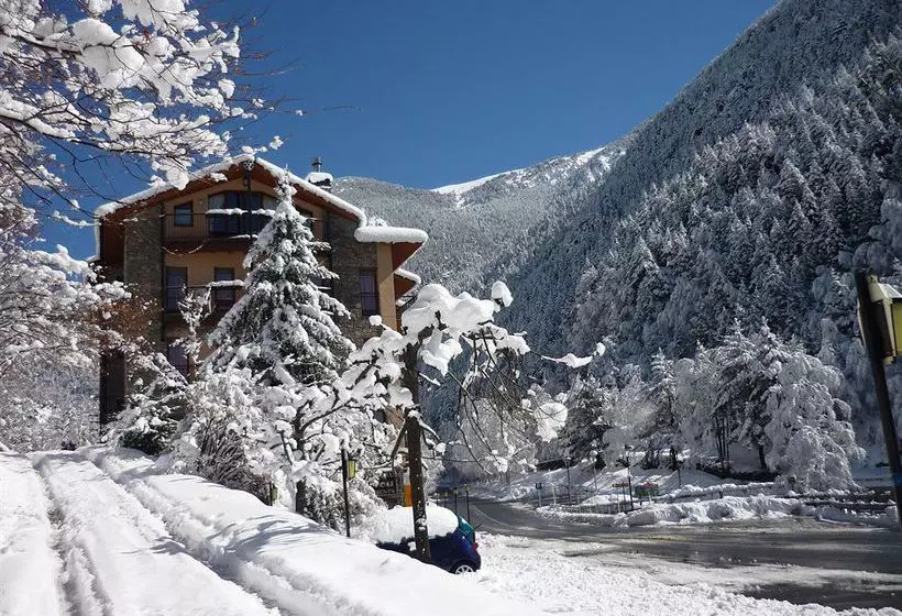 Aparthotel La Neu