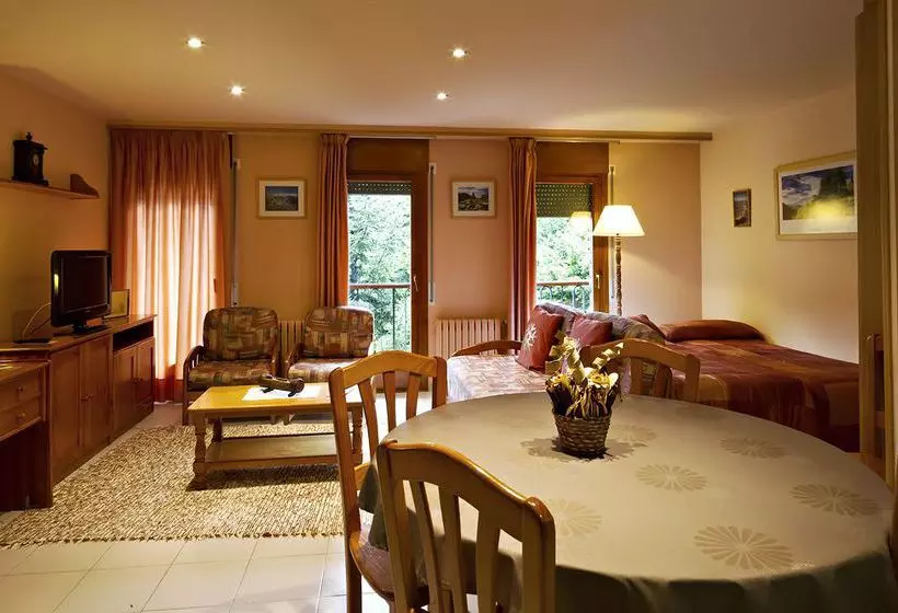 Aparthotel La Neu