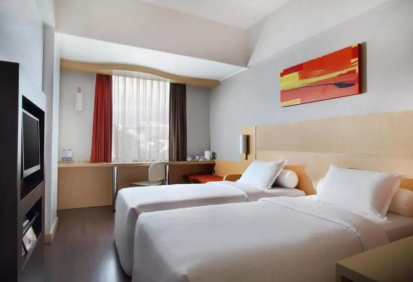Hotel Ibis Jakarta Arcadia
