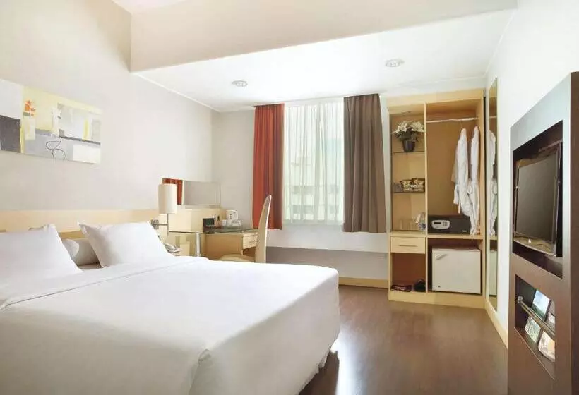 Hotel Ibis Jakarta Arcadia