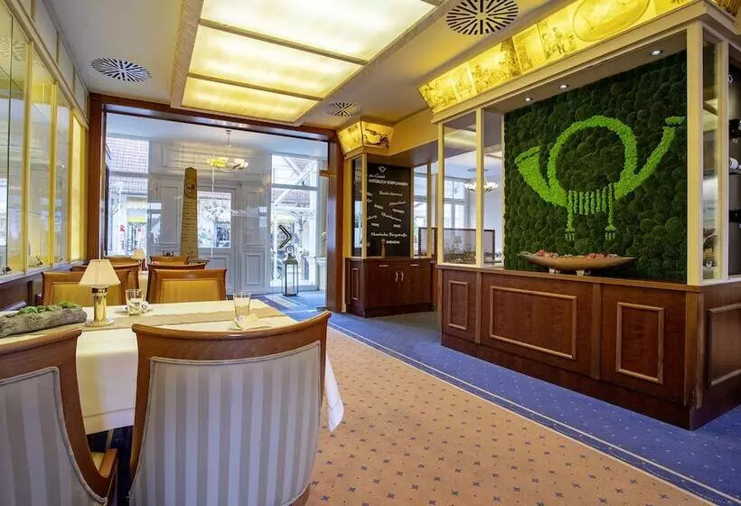 Hotelli Zur Post  Ein Rovell