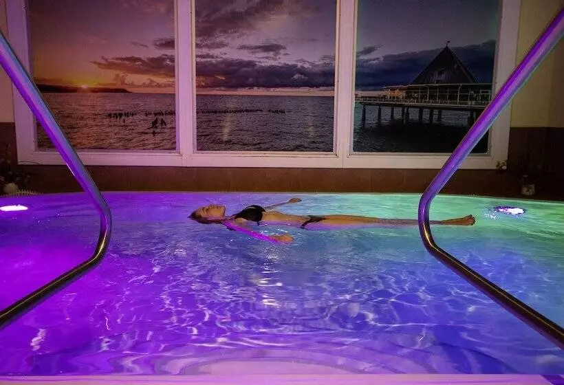 Hotelli Zur Post  Ein Rovell