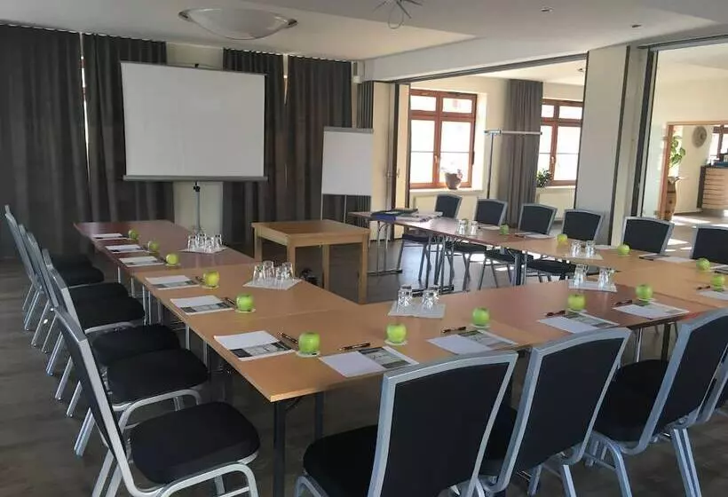 بنسيون Bootshaus Wockersee