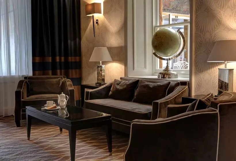 The Shrubbery Hotel, Ilminster