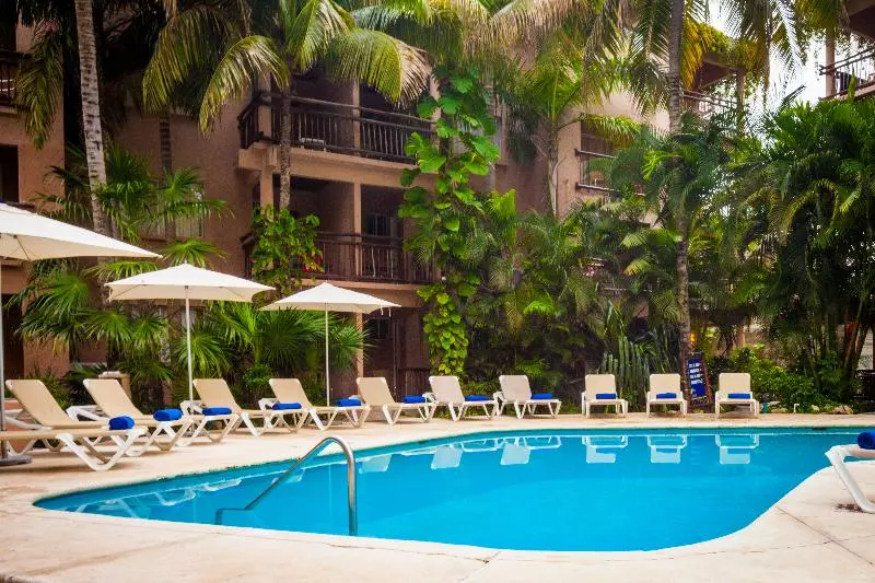 Tukan Hotel Playa Del Carmen