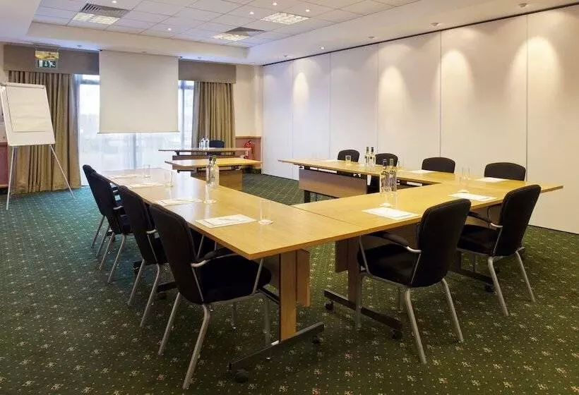 ホテル Holiday Inn Glasgow   East Kilbride, An Ihg