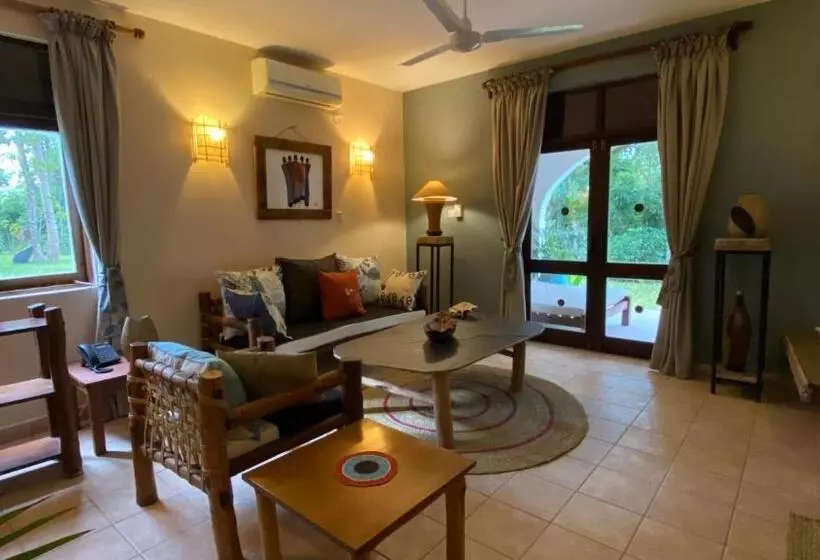 Отель Pinewood Beach Resort And Spa