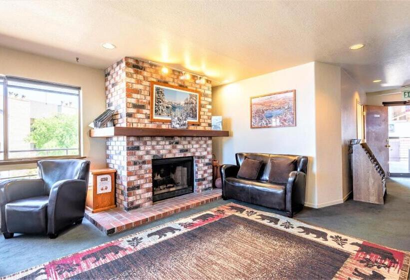 Otel Tahoe Summit Village