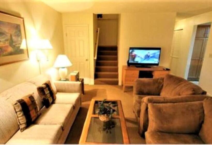 Otel Tahoe Summit Village