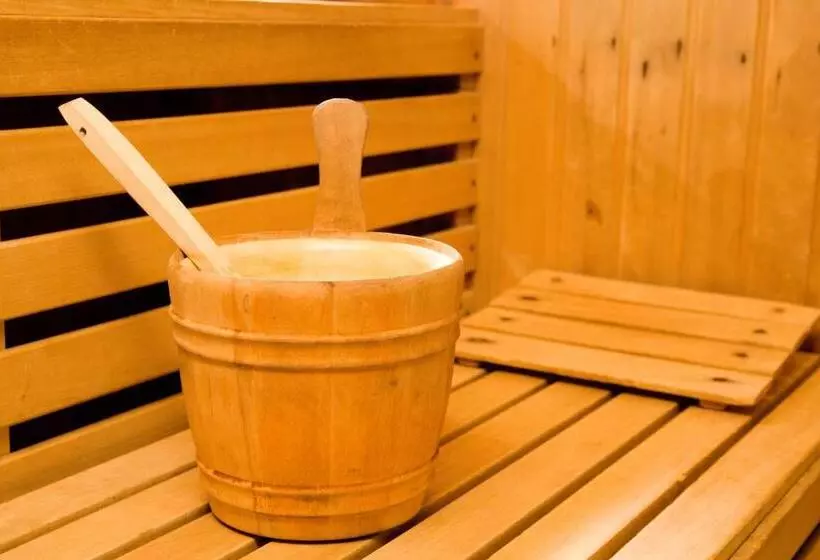 בית מלון כפרי City