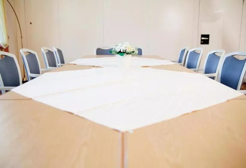 בית מלון כפרי City